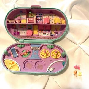 Polly Pocket Babysitting Stamper Set. Made in 1992 by Blue Bird